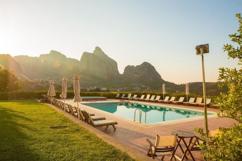 Meteora Hotel At Kastraki Καλαμπάκα Εξωτερικό φωτογραφία