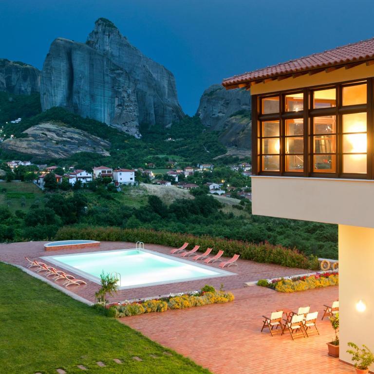 Meteora Hotel At Kastraki Καλαμπάκα Εξωτερικό φωτογραφία